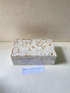 Boîte à bijoux en nacre, boîte cadeau pour la décoration de la maison, boîte à bijoux cadeau, conçue personnellement par STAR CRAFTS INDIA - Product Image 5