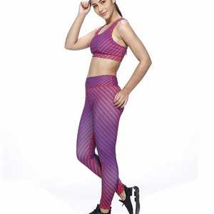 Conjuntos de Yoga de poliéster Spandex para mujer Ropa de fitness de gimnasio activo para adultos para deportes y entrenamiento Diseñado para niñas - Product Image 4