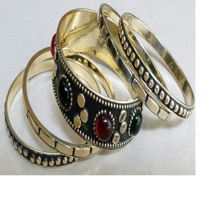 Custom Made Brass <b>Bangles</b>,cuffs and <b>Bangle</b> Sets Made From Resin Inlay & Embedded with Coloured Stones for Fashion Jewelry Stores - Product Image 6
