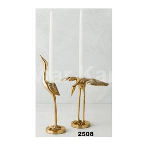 Soporte de vela de aluminio dorado en acabado dorado decorativo para mesa de comedor del hogar, Juego de 2 piezas para bodas y fiestas - Product Image 1