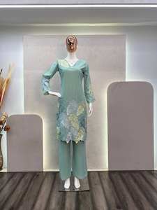 ชุดผ้าไหมฟิโอนาแบบหนาพิเศษจากนักออกแบบที่สง่างามชุดงานปักลวดลายประณีตแบบดั้งเดิมสำหรับงานเลี้ยงสังสรรค์ - Product Image 3