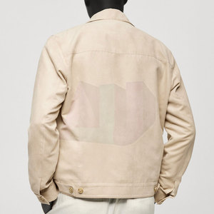 เสื้อแจ็คเก็ตหนังกลับแฟชั่นลำลองสำหรับผู้ชาย เนื้อผ้านุ่ม สวมใส่สบาย ระบายอากาศได้ดี เป็นมิตรกับสิ่งแวดล้อม ออกแบบมาเพื่อการสวมใส่ในชีวิตประจำวัน - Product Image 3