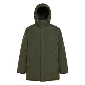 Veste parka personnalisable pour homme avec isolation hivernale épaisse, doublure matelassée au toucher doux, fermeture éclair robuste sur le devant et solutions OEM ODM - Product Image 1