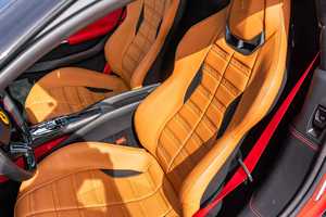 2024 296 GTB AWD SUV, Vehículo de Bajo Kilometraje, Transmisión Automática, Volante a la Izquierda, Gasolina, Turbo, Cuero, R17, Techo Panorámico, Visión Trasera 360 - Product Image 5