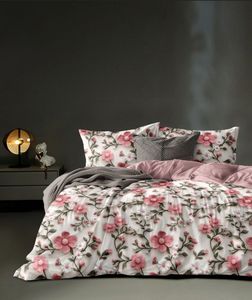 Juego de ropa de cama moderno de microfibra de poliéster, 3 uds., Sábana plana suave y 2 fundas de almohada, patrón geométrico tejido, Grado A, uso doméstico para todas las estaciones - Product Image 1