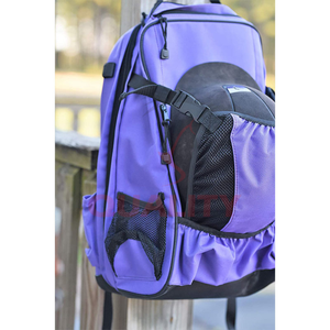 Bolsa DE ASEO estable para caballos diseñada con opciones de fácil transporte compartimentos espaciosos y material exterior resistente y duradero - Product Image 3