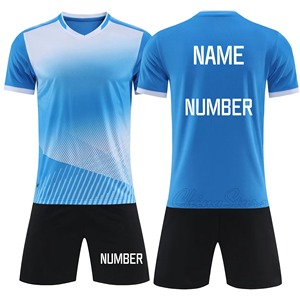 Ensemble de maillots de football personnalisés pour les matchs des hommes Kits d'équipe d'entraînement des athlètes Shorts avec poche Maillots de sport pour enfants et adultes - Product Image 3
