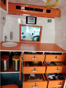 Ambulance ALS climatisée Tata Winger Ambulance de qualité supérieure à un prix raisonnable de l'exportateur indien Tata Winger Ambulance - Product Image 3