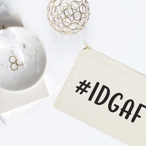 Sac de rangement cosmétique en toile de lin et coton IDGAF, portable, écologique, style féminin, avec logo personnalisé et motif lettres - Product Image 3