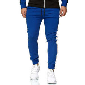 Ensemble de survêtement streetwear coupe ajustée de haute qualité pour hommes avec logo personnalisé confortable et respirant pour l'hiver - Product Image 2