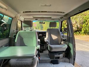 Volkswagen EuroVan MV 2001, Motor V6 de 2.8L, Tracción Delantera, Automática, Van/Minivan - Product Image 4