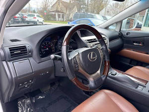 Voiture d'occasion de qualité abordable, Le-x-us RX 3-50 2015, conduite à gauche - Product Image 2