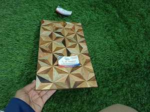 Tabla de Cortar Redonda de Madera con Incrustaciones de Resina de Lujo, Tabla de Cortar Hecha a Mano para Uso en la Cocina, Exhibición a Precios de Mayoreo Accesibles - Product Image 3