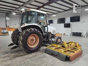 Tractor MASSEY FERGUSON 5455, Equipo Agrícola 4x4, Tractor de Ruedas Usado Massey Ferguson 385/290 de FRANCIA, Envío a Todo el Mundo - Product Image 3