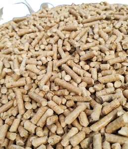 Granulés de bois de biomasse, granulés de sciure de bois, granulés de bois de pin ENplus A1, haute performance calorifique, faible teneur en cendres, pour fours à pizza, à vendre - Product Image 1