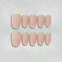 A015 Faux ongles à presser rose nude mat avec bord doré, style French, 30 pièces, courts, ovales, prêts à l'emploi, vente en gros