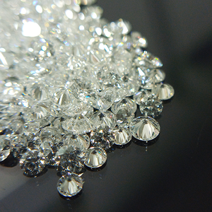 เพชรหลวมทรงกลมเจียระไนแบบกลม ขนาด 1.50 มม. สี E ความสะอาดระดับ VVS/VS ผลิตในห้องปฏิบัติการโดย SHREERAJ SOLITAIRE - Product Image 6