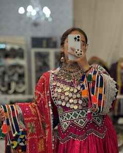 ชนเผ่าบันจาราชนเผ่าพื้นเมืองวินเทจอัฟกานิสถาน/ปากีสถาน kuchi ชุดปาร์ตี้ Kochi ชุดแบบดั้งเดิมขายส่ง AA - Product Image 4