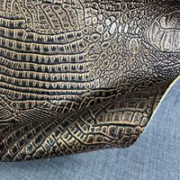 Tissu en cuir synthétique Motif peau de crocodile Cuir synthétique en PVC pour siège de voiture Sacs de moto Utilisation du cuir