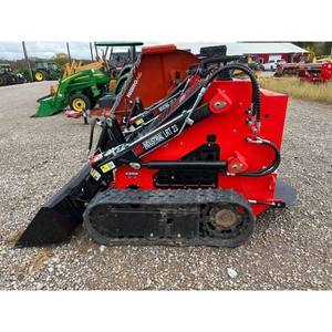 Mini-chargeuse sur chenilles AGROTK LRT23 2023 avec moteur EPA, chargeuse frontale avec composants de pompe, état neuf et occasion - Product Image 5