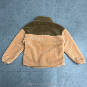 Jersey con capucha de manga larga para hombre con capucha diseñado para ser suave y cómodo para fitness y uso de viaje - Product Image 2