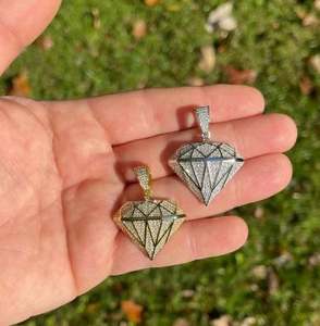 Personalizado Iced Out MOISSANITE Diamond Shape Gem Bling Pendant 925 Sterling Silver en rodio o 14K oro amarillo acabado - Product Image 4