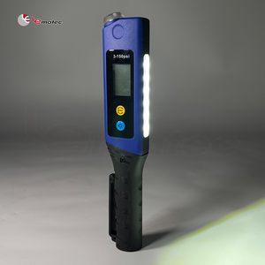 LEMATEC Jauge de pression des pneus numérique 2 en 1 3-150psi Lampe torche LED Batterie rechargeable Affichage multi-unités - Product Image 1