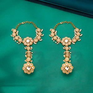 กระทะสไตล์คลาสสิกแบบตะวันตกพร้อมสร้อยและลิงค์ไข่มุกชุบด้วยเพชรเทียม - Product Image 2