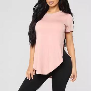 Camiseta de cuello redondo para mujer con logotipo personalizado OEM, camiseta en blanco holgada de gran tamaño de calidad de lujo de algodón 100% para mujer - Product Image 1