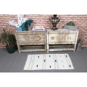 Petit tapis vintage 1,8 x 3,5 pieds, tapis turc, tapis Kilim blanc à imprimé animal - Product Image 2