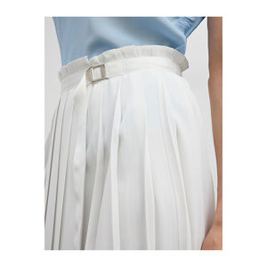 Falda de satén plisada con detalle de grosgrain brillante y cintura natural - Product Image 2