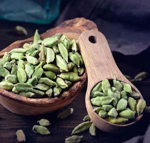 Hochwertige Grüne Kardamom-Kapseln in Exportqualität für den Gewürzmärkte des Nahen Ostens, Tee- und Getränkequalität - Product Image 4