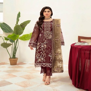 Organza Brodé Pakistanais Panjabi Robes pour femmes sur Organza Trois Pièces costumes Pakistanais Designers par Ramsha Vol M-10 - Product Image 4