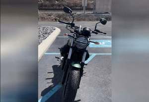 เตรียมพร้อมสำหรับการขายปี 2026 สำหรับรถมอเตอร์ไซค์ MotoS Guzzis Cruiser รุ่น V9 Bobber Centenario E5 - Product Image 3