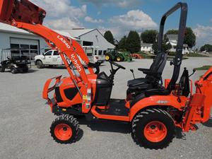 Tracteur KUBOTA BX23S d'occasion pour chargeurs d'équipement agricole - Product Image 2