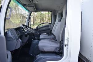 MÁS VENDIDO 2021 ISUZU NPRHD TRANSMISIÓN AUTOMÁTICA V8 CILINDROS - Product Image 4