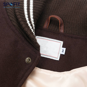 Veste de baseball varsity à logo personnalisé, col montant, broderie sur le devant, hiver, homme, design imprimé personnalisé - Product Image 5