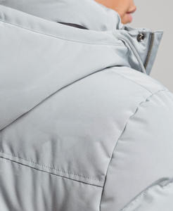 Chaqueta de Plumón para Hombre Personalizada al por Mayor 2025 con Capucha, Chaqueta de Invierno con Capucha Plegable, Chaqueta Ligera y Delgada con Aislamiento, Envío DDP - Product Image 4