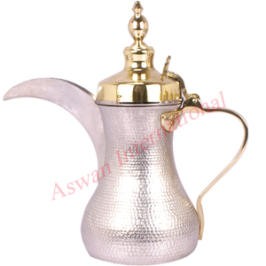 Brass Dallah Hammered Arabic coffee pot Handmade Arabic coffee maker Arabic Tea Coffee Pot <b>Copper</b> manufacturer high quality - Product Image 1