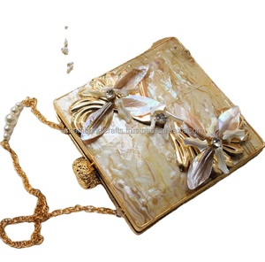 Bolsas de metal de nácar superventas, bolso de fiesta, bolso de noche, bolso de mano de La India de LUXURY CRAFTS - Product Image 1