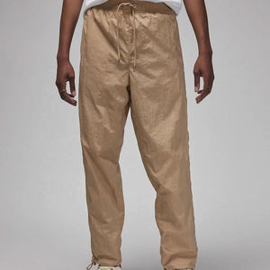 Pantalon coupe-vent en nylon de qualité supérieure pour hommes, patchwork avec logo personnalisé et rayures droites et incurvées, style décontracté - Product Image 1