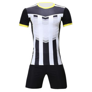 Best Quality Custom Design New Arrival Men Soccer Uniform <b>for</b> <b>Sale</b> Training Free Printing Logo Soccer Uniforms - Product Image 3