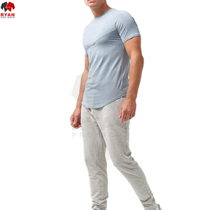 Camiseta de gimnasio para hombre con logotipo personalizado al por mayor, camiseta de gimnasio clásica y elegante para hombre, camisetas personalizadas de tela suave con timbre - Product Image 4