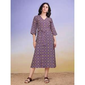 Robe décontractée mi-longue à col en V imprimée à fleurs et manches cloche pour femmes - Product Image 3