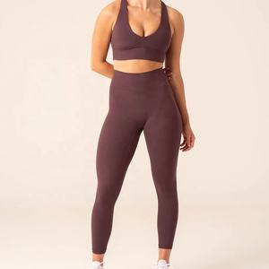 2023 nuevo conjunto de Yoga Fitness ropa de gimnasio sujetador acolchado mallas elásticas ropa interior deportiva sin costuras XL tamaño Spandex forro entrenamientos correr - Product Image 1