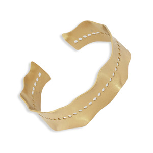 Bracciale a fascia YXQ B55 in acciaio inossidabile spazzolato dorato, design semplice e senza tempo, look classico, adatto per l'uso quotidiano e per eventi. - Product Image 1