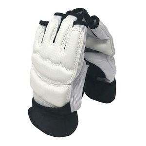 Votre propre style meilleur matériel vente chaude pour les gants à main WTF Taekwondo - Product Image 3