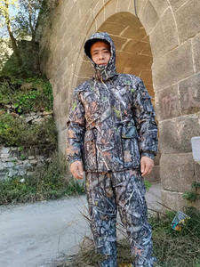 Combinaison Softshell Respirante Coupe-Vent Orange Vif pour la Randonnée Hivernale et la Chasse, Camouflage, Chaude, Une Pièce, Imperméable, Unisexe - Product Image 2