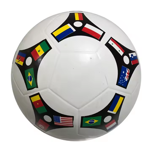 Balón de fútbol de goma de tamaño normal personalizado - Product Image 1