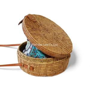 Sac à bandoulière en rotin, fibre naturelle, tissé à la main, accessoire de mode pour les vacances, en provenance du Vietnam - Product Image 3